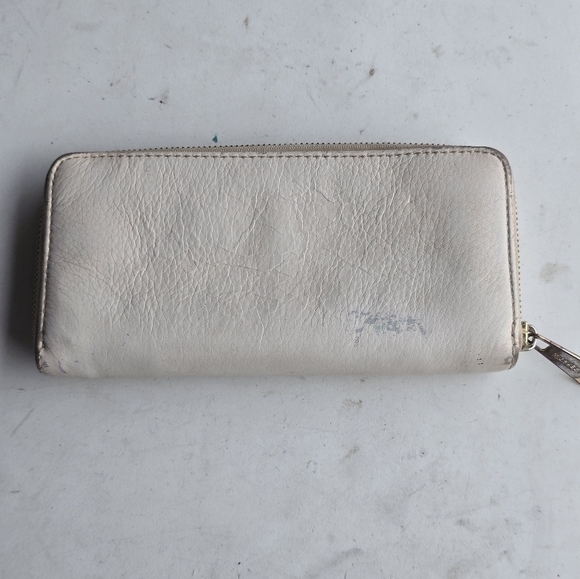 Michael Kors Wallet Womens White Gold Zip Around Logo Good Condition Flaw - Picture 7 of 13